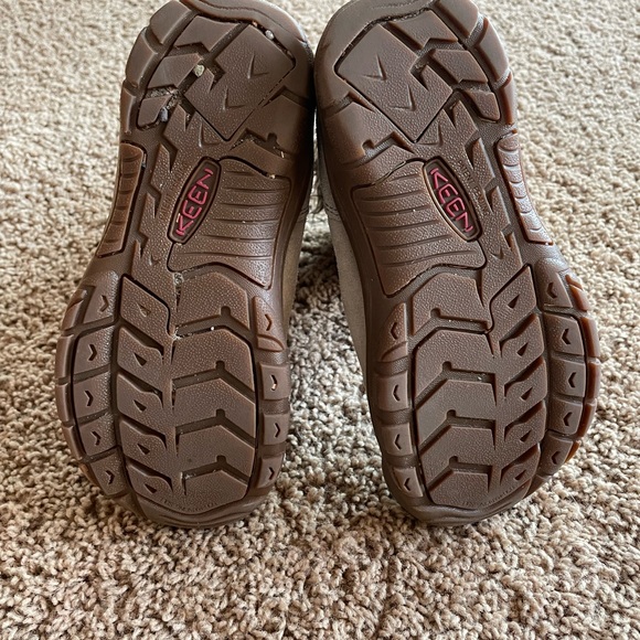 Keen waterproof snow boots - Picture 5 of 6